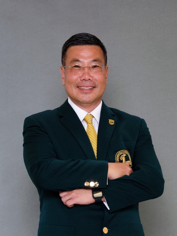 Portrait of Mr LEE Hing Nin, Clement