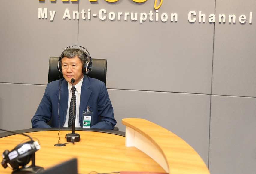 ICAC Commissioner Simon Peh is the first anti-graft agency chief to give an interview to the radio channel of Malaysian Anti-Corruption Commission.