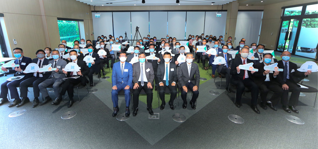 Officiating guests and all participants pictured at the launching ceremony