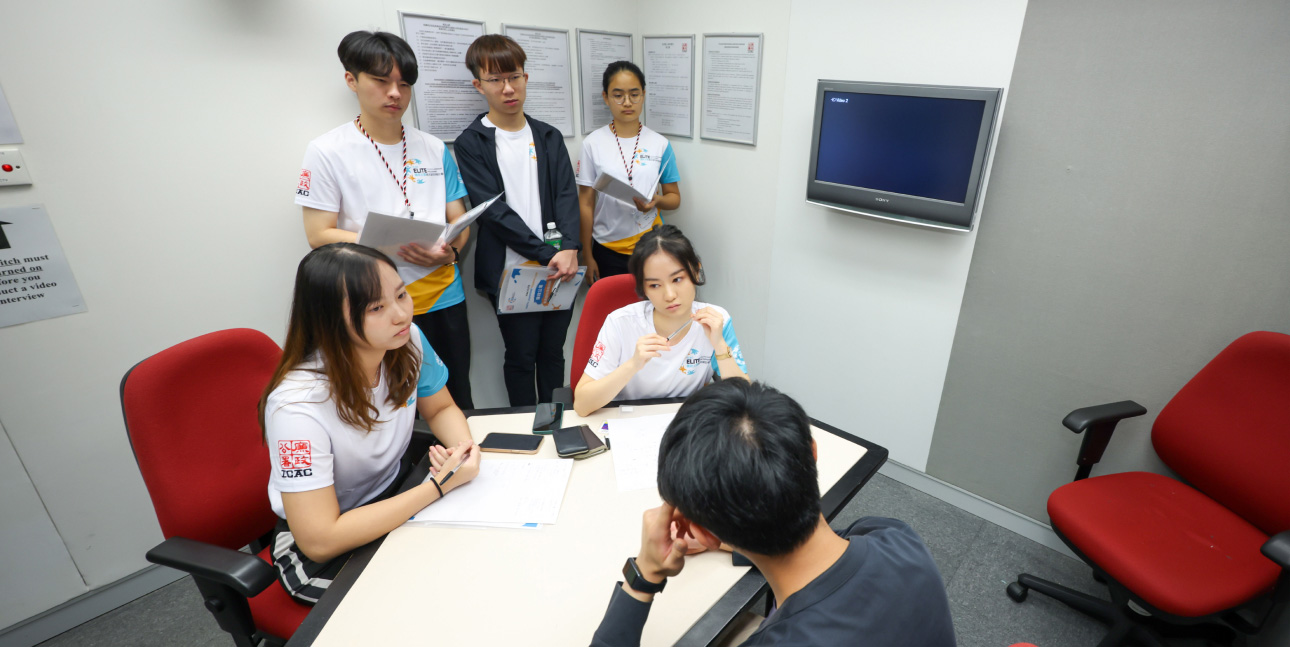學員積極參與廉署的領袖訓練營