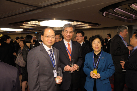 (From left to right) Mr TSANG Wai Hung, Andy (Commissioner, Hong Kong Police Force, Hong Kong, China), Dr Timothy Tong (Commissioner, ICAC, Hong Kong, China) and Mdm Hu Zejun (Deputy Procurator-General, Supreme People's Procuratorate, People's Republic of China)