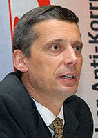 Martin Kreutner 先生